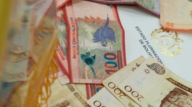 El Banco Mundial prevé una contracción de la economía boliviana más intensa que la del año pasado. Más detalles: correodelsur.com/economia/20260… #Bolivia #Economía