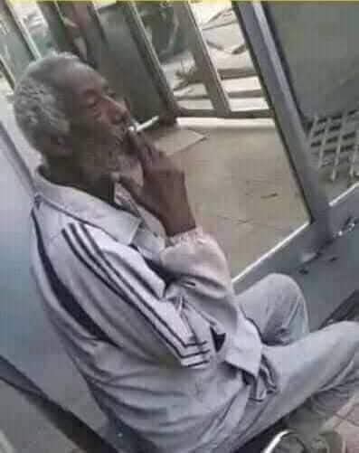 woldemichaelWM's tweet photo. @YonasBiru57 Your future will end up like this dork. https://t.co/p9G7dLgxyb