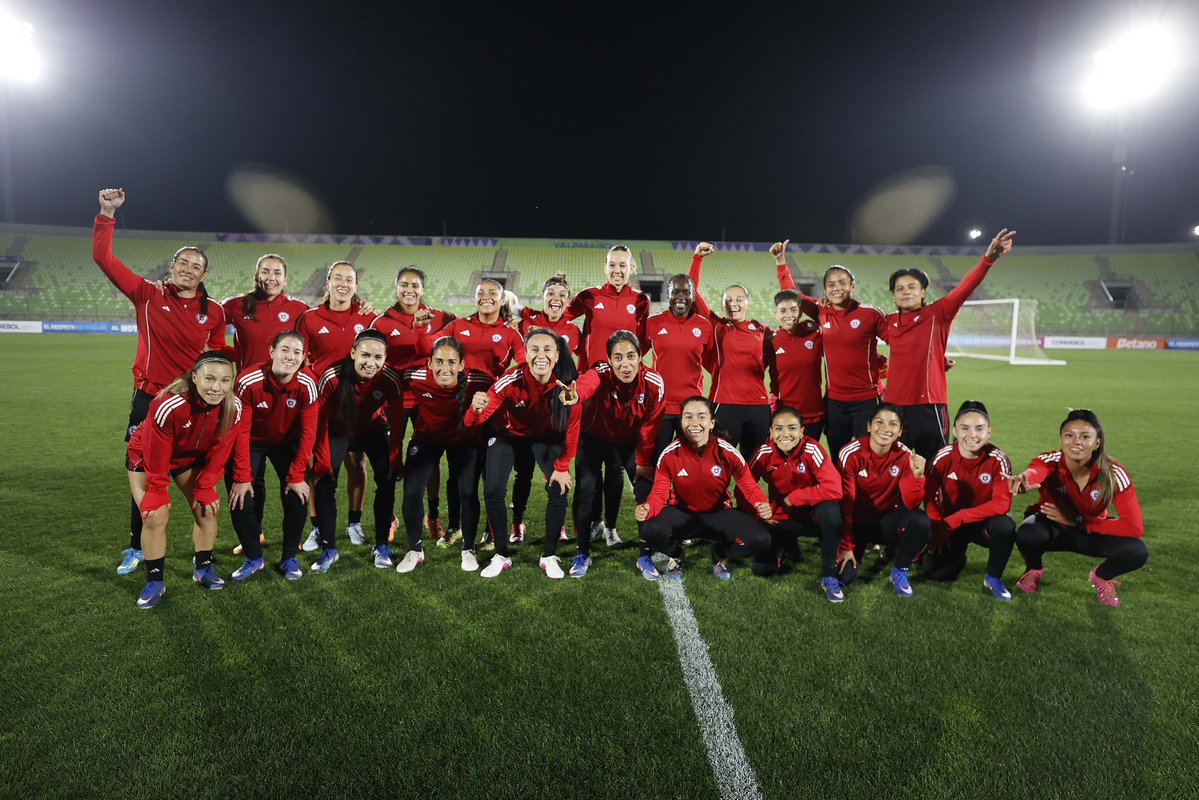 Selección Chilena tweet media