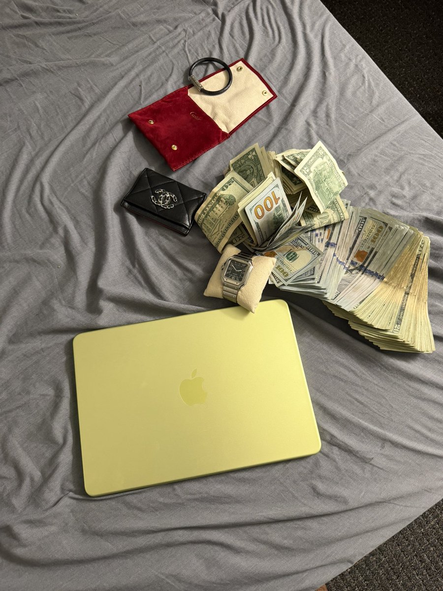 thareaper700's tweet photo. Yoooooo https://t.co/AogocpTrRP