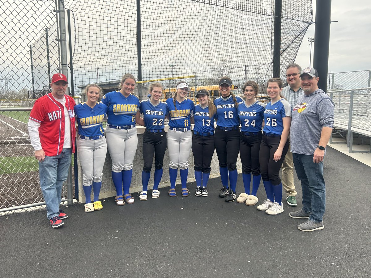 ScottGutkowski's tweet photo. Current and former players I have coached in my 10 years. All talented athletes!! https://t.co/bUCOxj91vJ