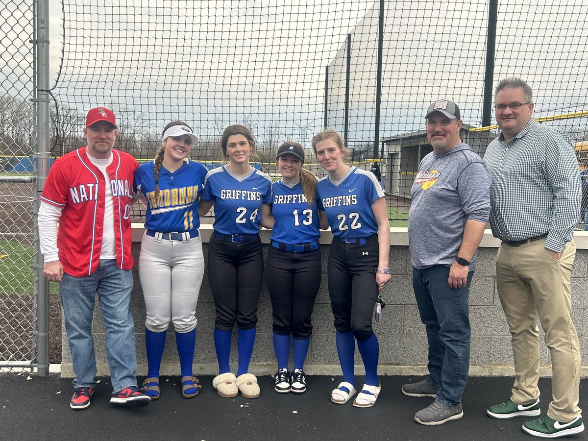ScottGutkowski's tweet photo. Current and former players I have coached in my 10 years. All talented athletes!! https://t.co/bUCOxj91vJ