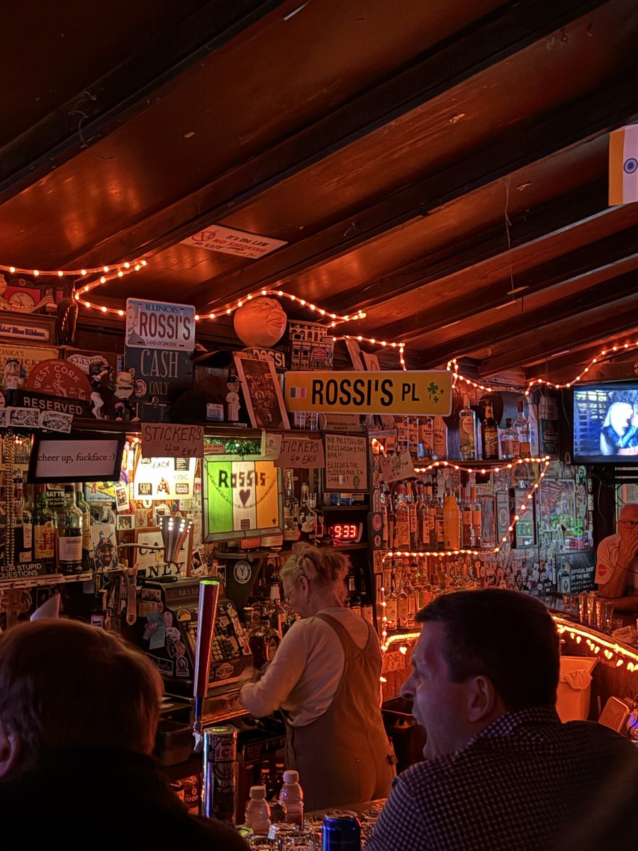 Declining Shareholder Value tweet media