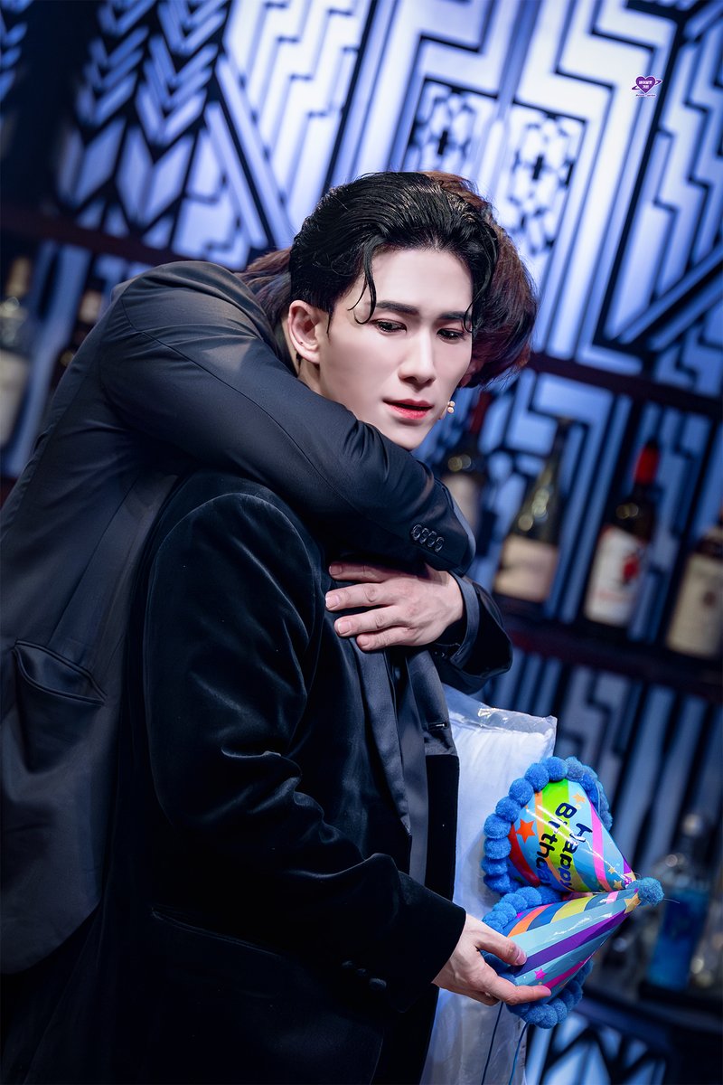 바이올렛 가든💜 tweet media