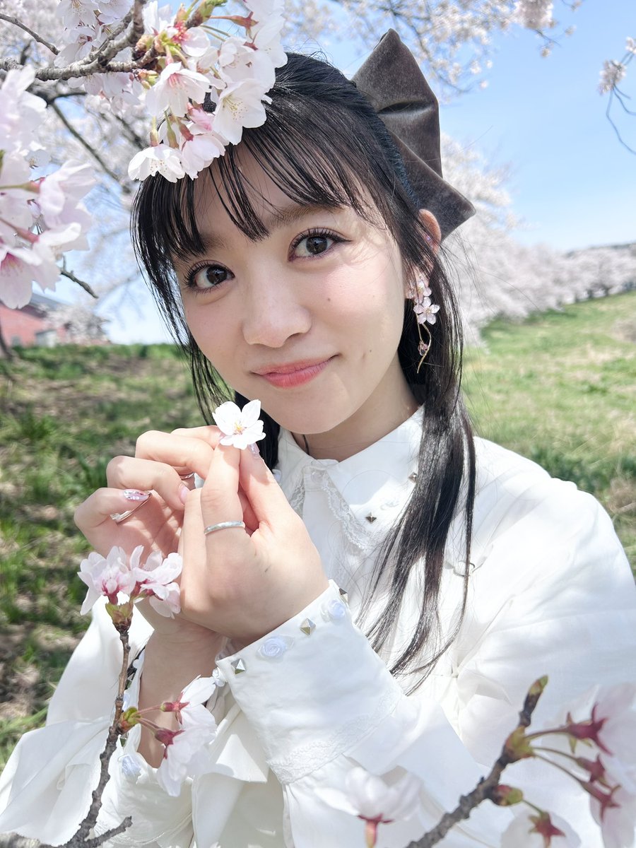 新井 ひとみ tweet media