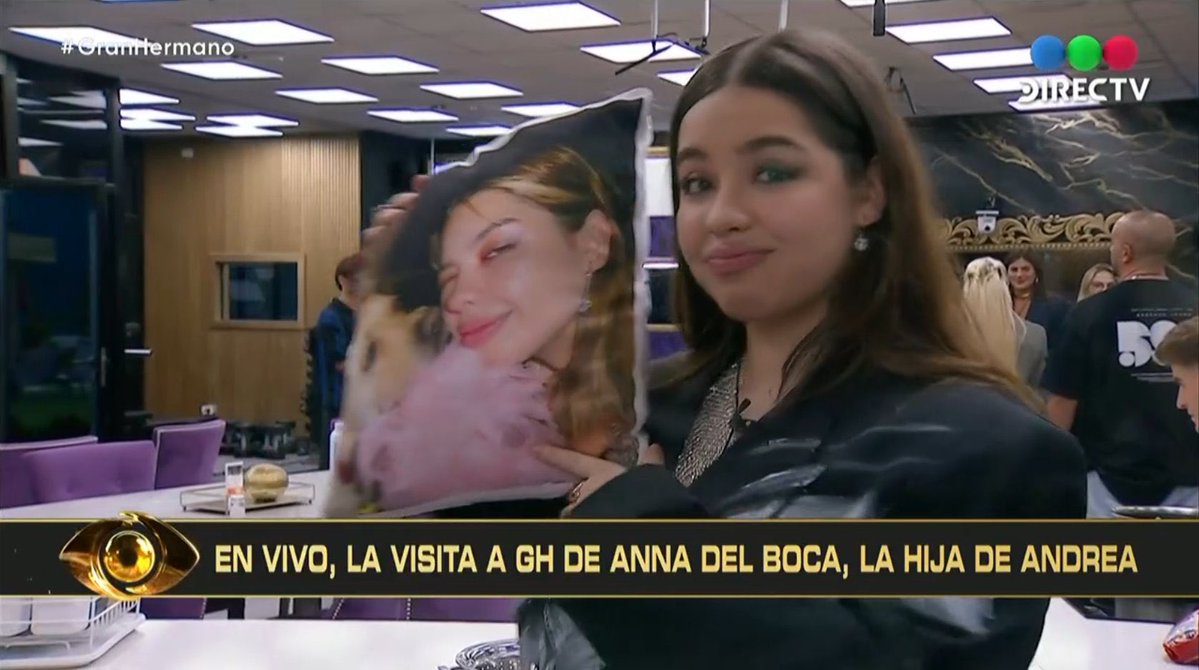 🄰🄼🄱🅁🄾🅂🄸🄽🄾 tweet media