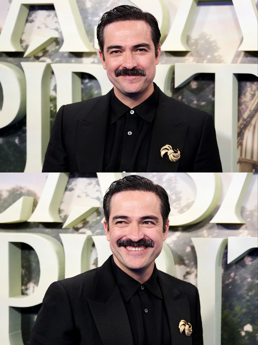 LINDO! Alfonso Herrera en la premiere ‘La Casa de Los Espíritus’. 📸