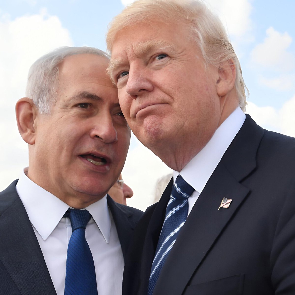 World NEWS tweet media