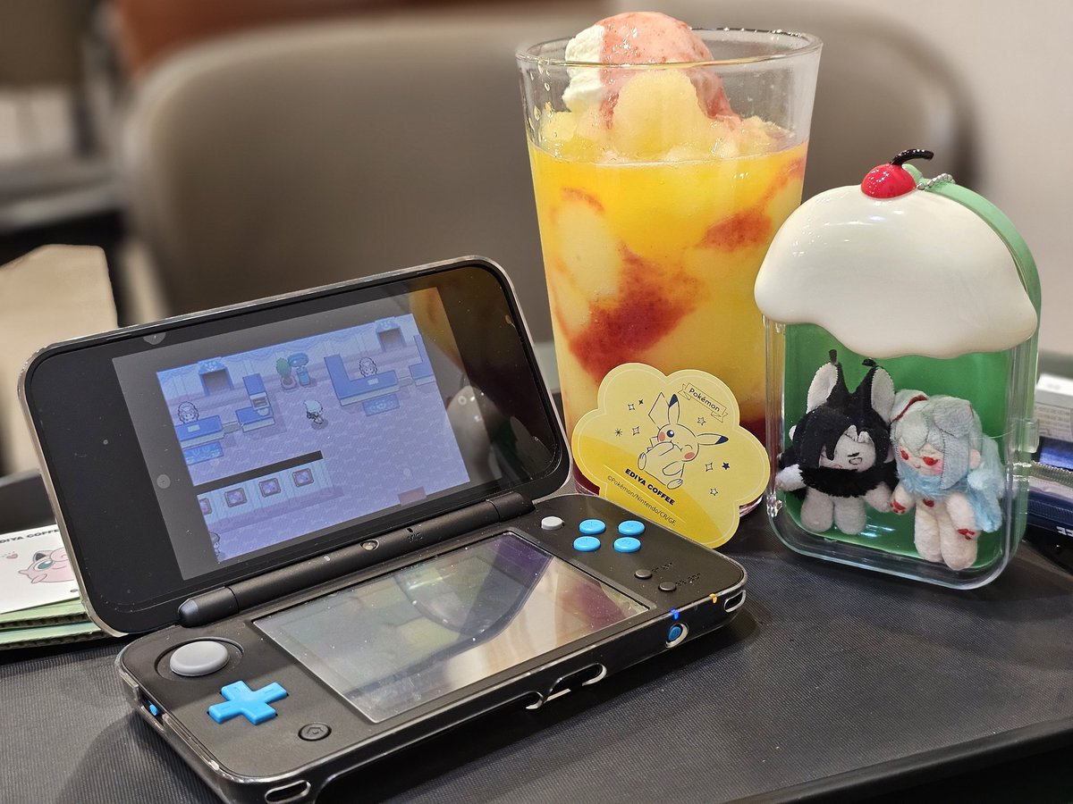 🖤 Puka 💙 tweet media