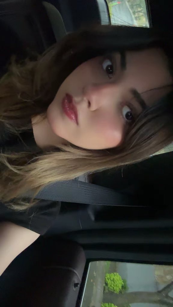 michi 🍒 tweet media