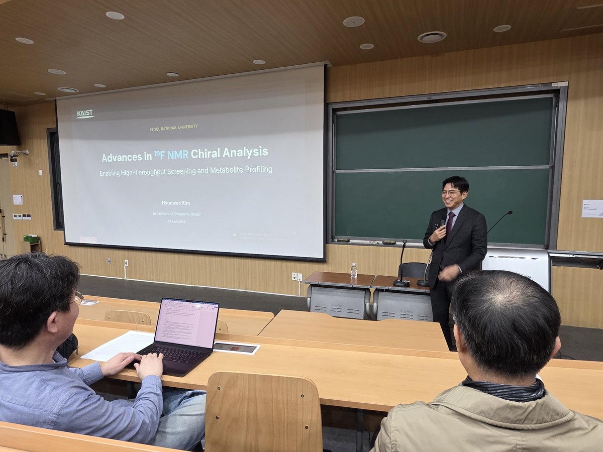 Chemistry Department at Seoul National University tweet media