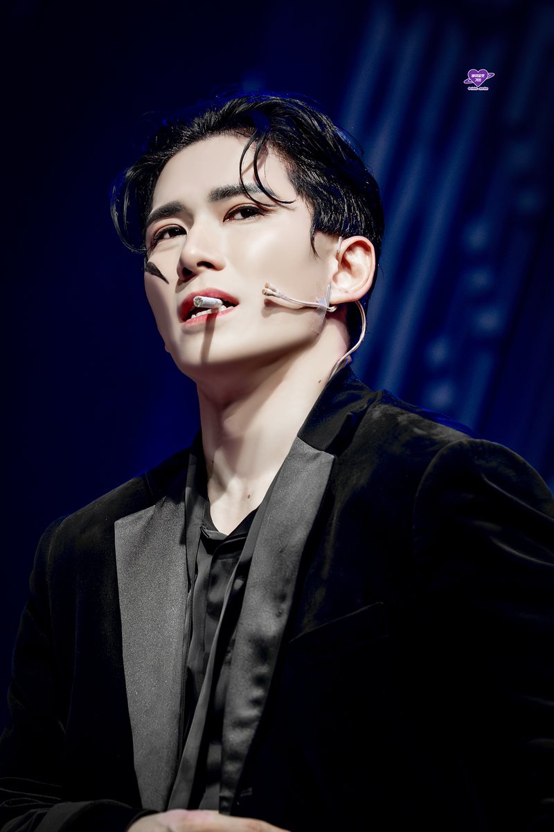 바이올렛 가든💜 tweet media