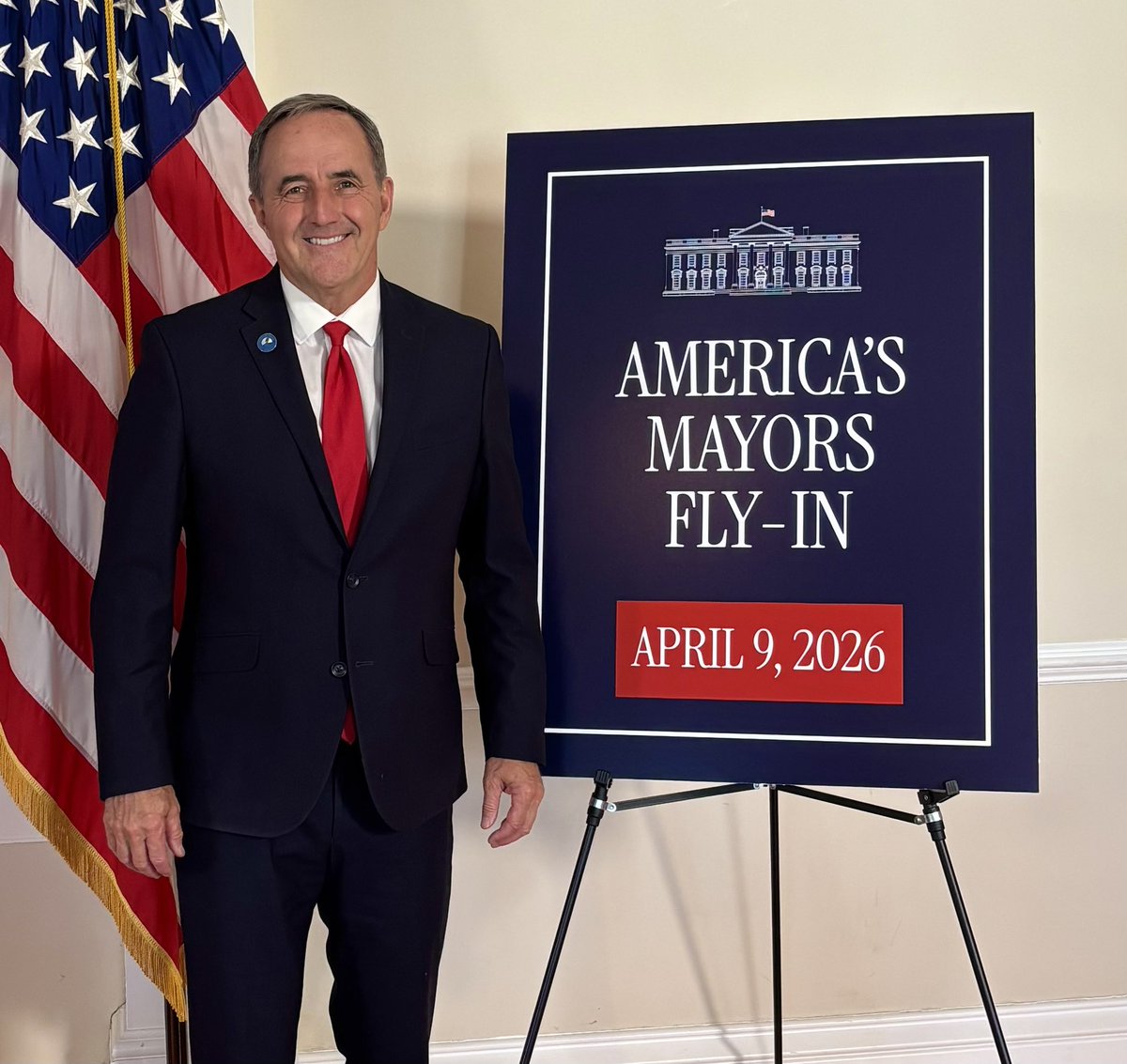 brucearector's tweet photo. Blessed to have the opportunity to visit the White House again today. Having conversations with top administration leaders and 16 mayors from across the country about veterans, housing, energy and many issues important to Clearwater and Tampa Bay residents and businesses. https://t.co/f36QB38xWQ