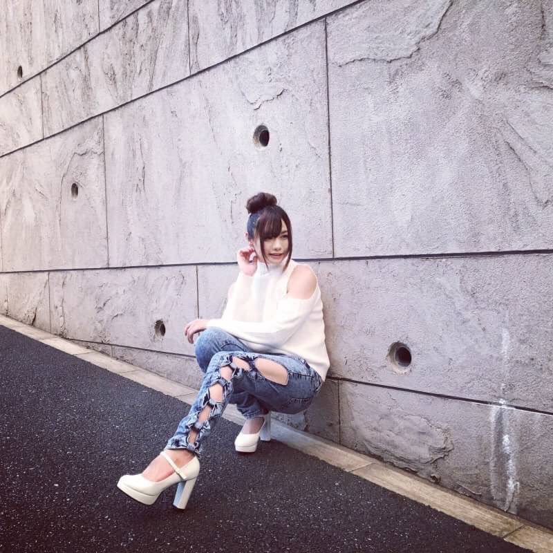 OshimaKaoru's tweet photo. 僕の女装遍歴見て

１枚目（18歳）２枚目（23歳）３枚目（28歳）４枚目（36歳） https://t.co/ffQ8u2ClDN