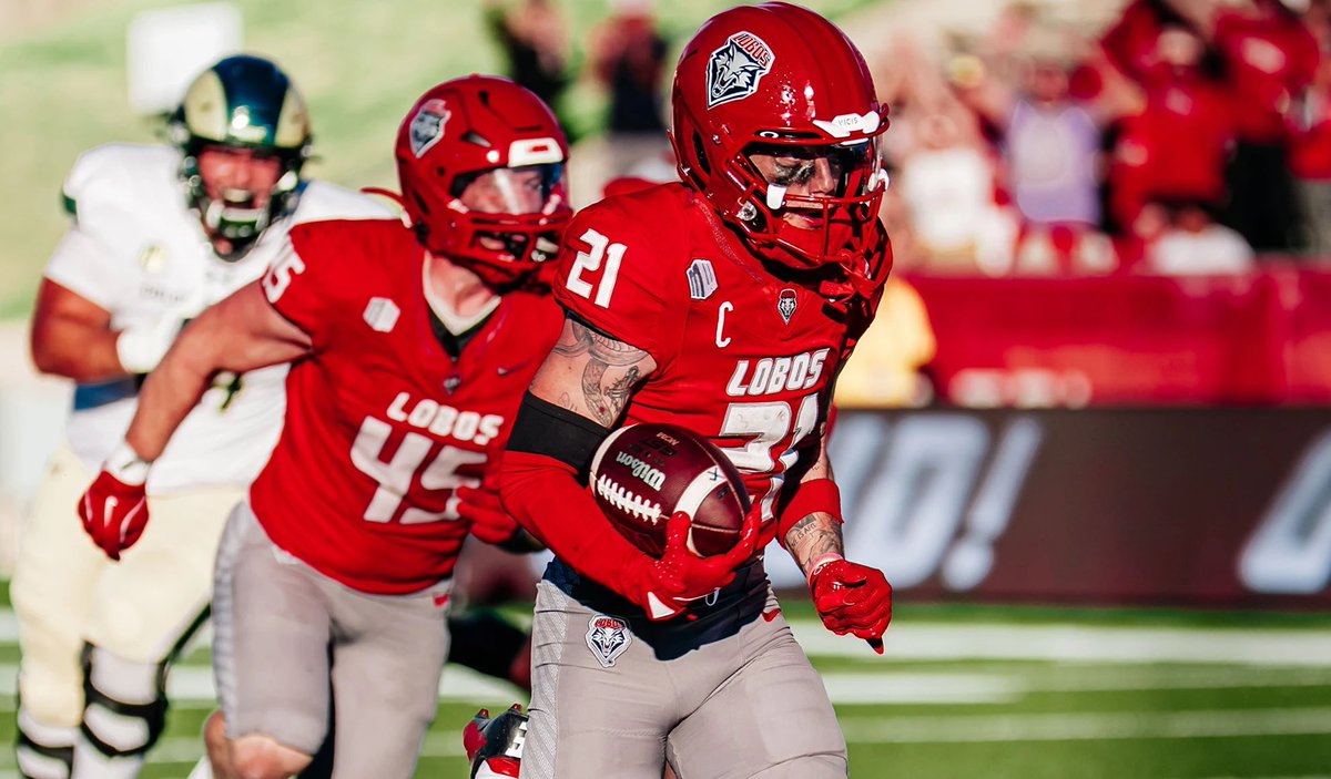 caysenbadawi's tweet photo. Blessed to say I have received an offer to the University of New Mexico! #agtg @recruitcoachmc @BlairAngulo @BrandonHuffman @ChadSimmons_ @adamgorney @VHSVikingsFB @CoachNardo14 https://t.co/zsOE8yBeGQ