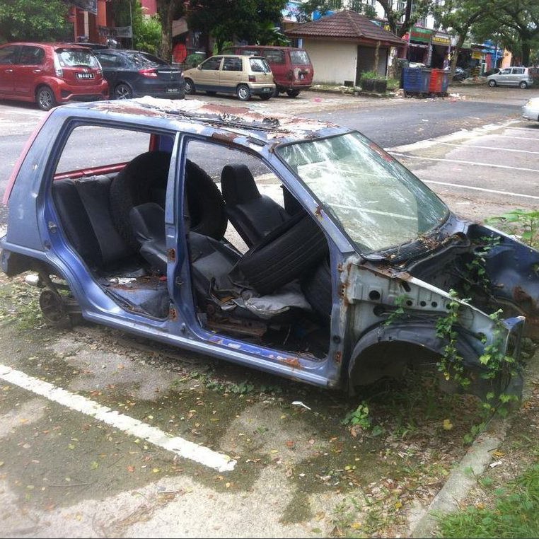 2024 - 1.5 juta kereta baru
2025 - 1.6 juta kereta baru
2026 - Mungkin 1.7 juta kereta baru.

Kita akan lihat jalan semakin sesak. Semakin banyak kereta akan parking luar rumah. Jumlah kereta rosak terbiar tepi jalan pun akan bertambah. 

Ini adalah ‘bom jangka masa’.