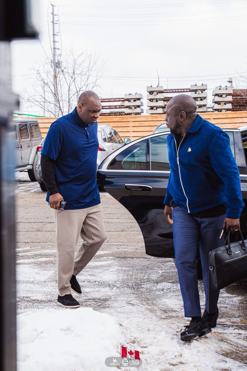 God's Blogger Boy tweet media