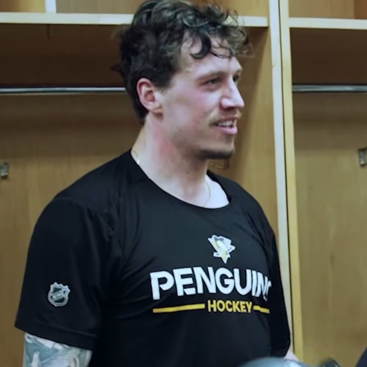 x - emma tweet media