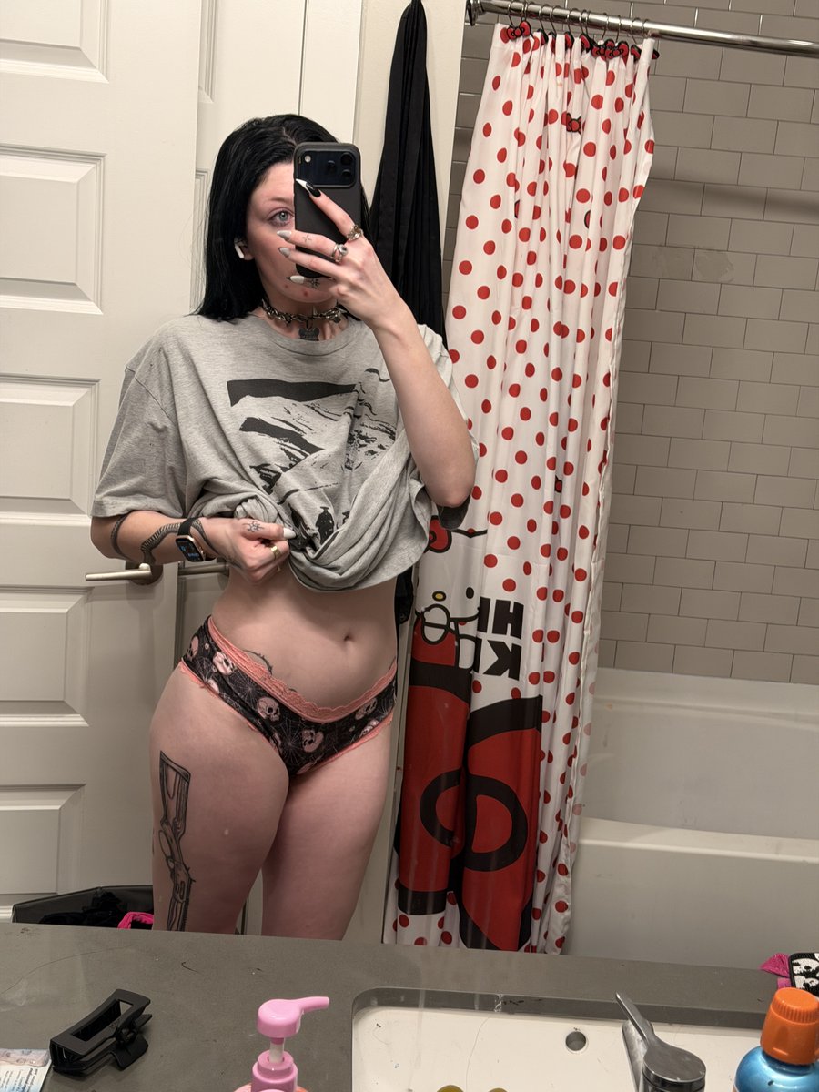 RayAnnexx24 tweet picture