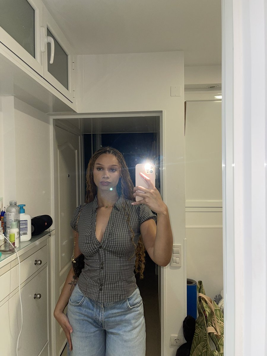 MissAllSunday tweet media