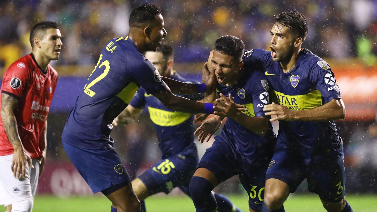 BocaEnLaCopa's tweet photo. #UnDíaComoHoy en 2019 #Boca goleó 4-0 a Jorge #Wilstermann en La #Bombonera por la 4° fecha de la Fase de Grupos de la Copa #Libertadores.
Fue la última vez en que a Boca le cobraron dos penales a favor en un partido de Copa Libertadores. https://t.co/54sz7R9GFt