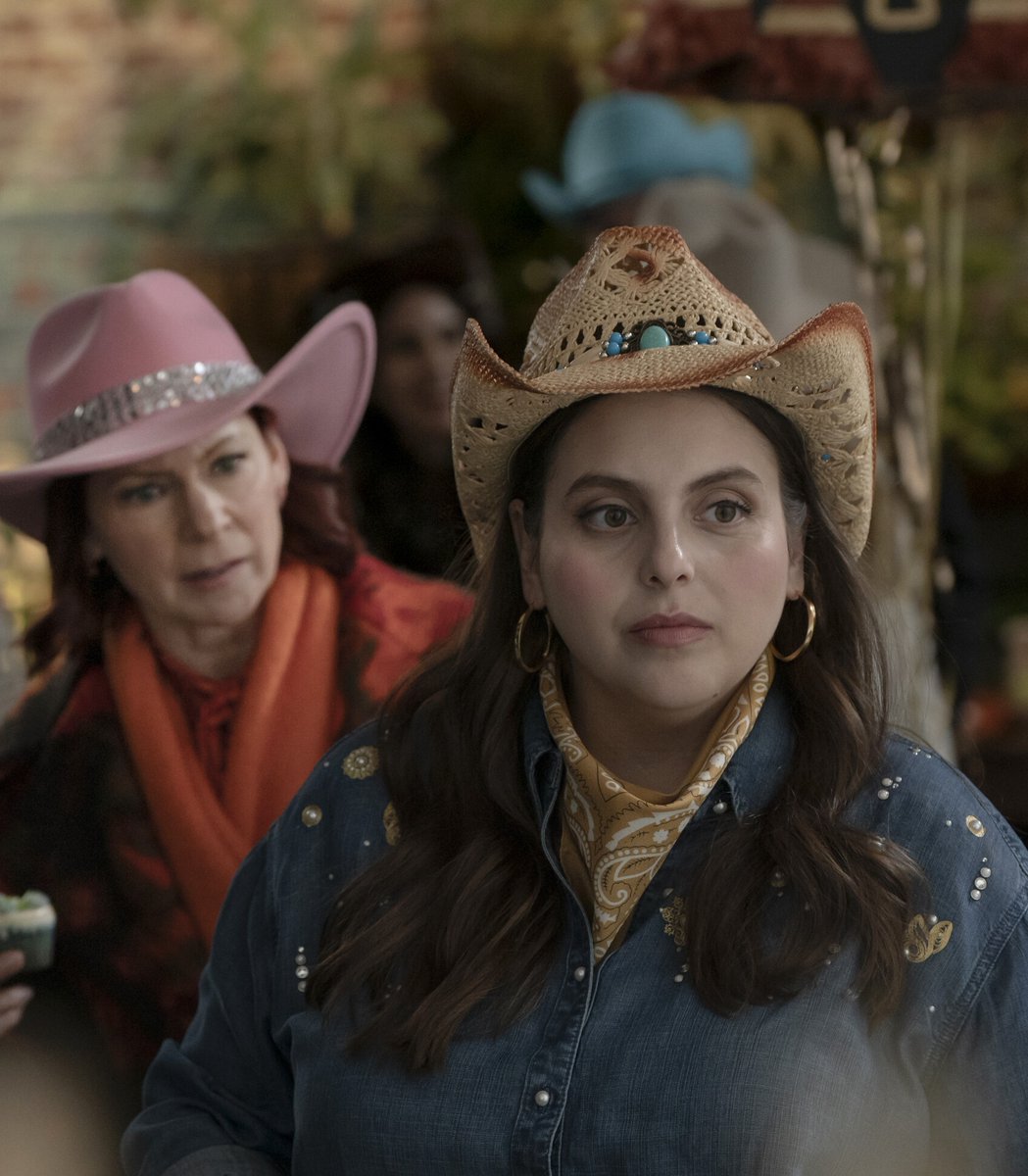 TVFanatic's tweet image. There's nothing more satisfying than when Elsbeth takes down someone who thinks they're all that. 🥰 tvfanatic.com/elsbeth-s03e15… Click link for full review. #Elsbeth #reviews