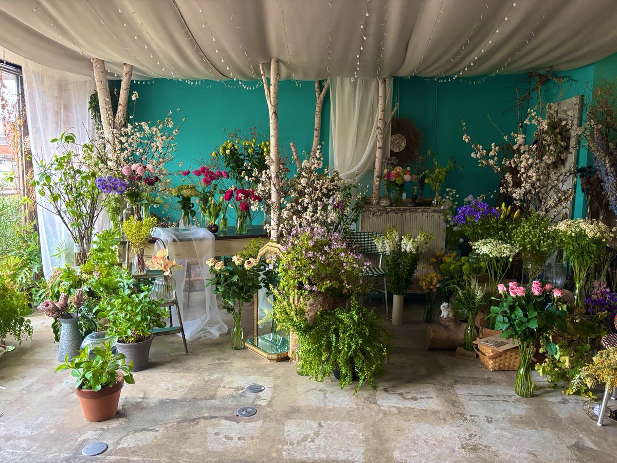 スタジオパラディ🌷春の花屋装花ご予約受付中 tweet media