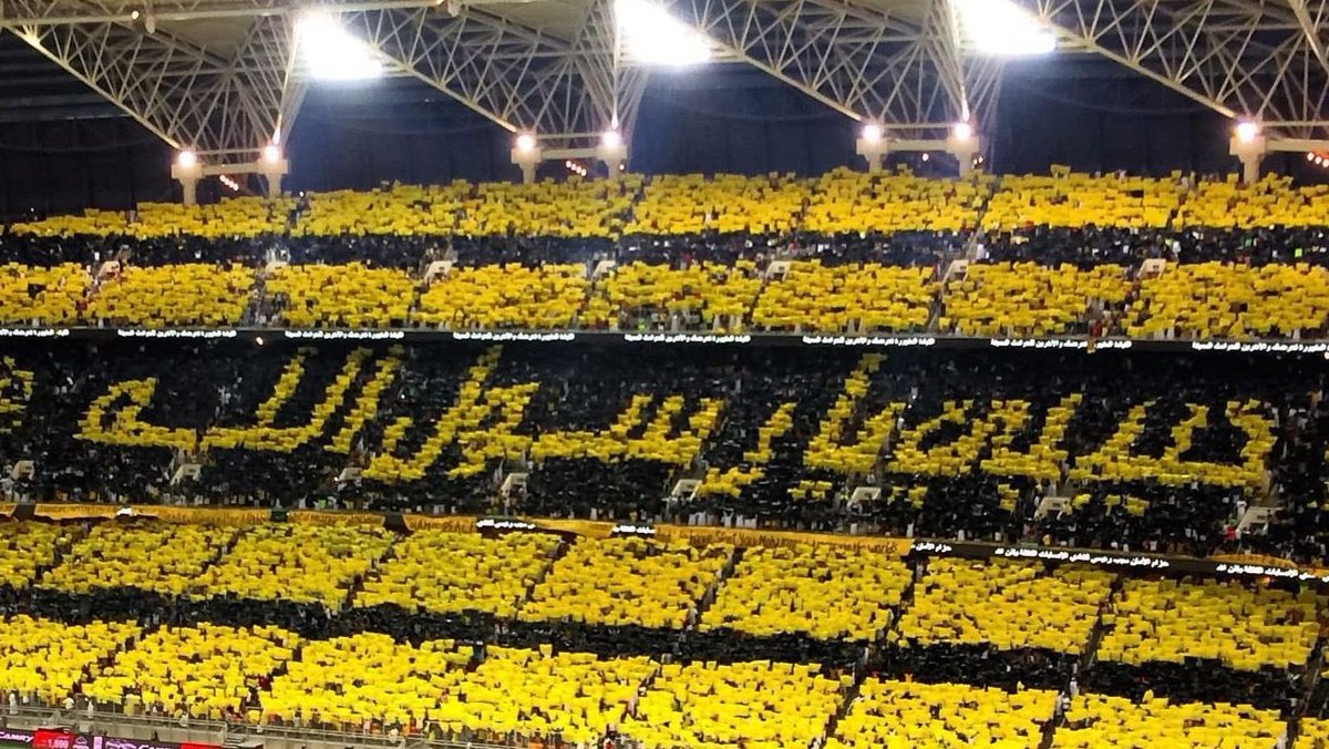 سُـ ومَا💛 tweet media