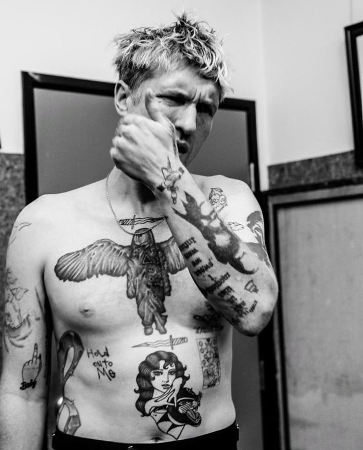 Dead Sara France tweet media