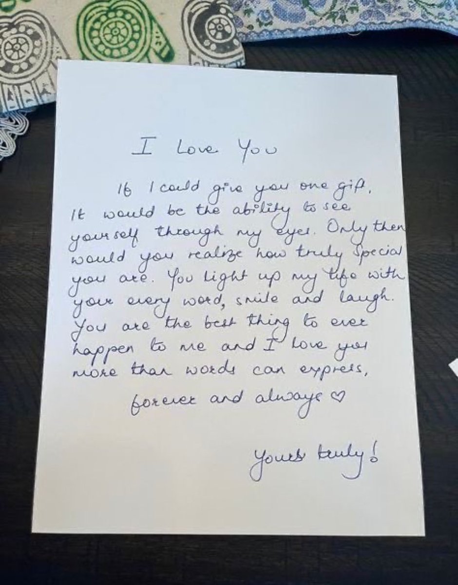 †xknight† tweet media