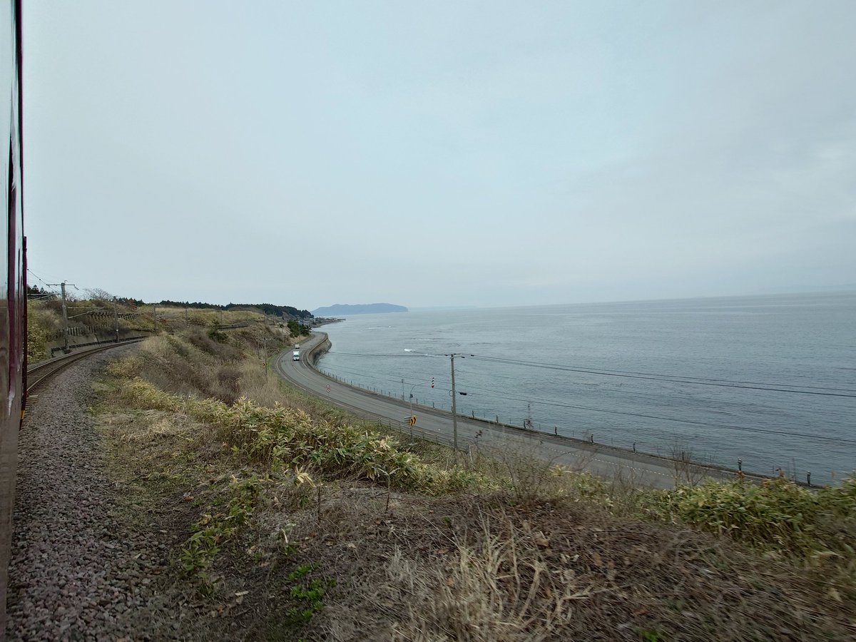 TOMMY EXPRESS TRAIN tweet media