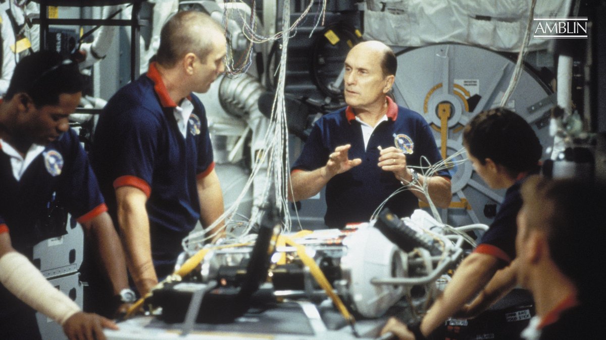 mylemonysoul's tweet image. #AprilMovieChallenge #FilmTwitter 
@omacolt
April 12: Space Shuttle in a movie
Deep Impact (1998)