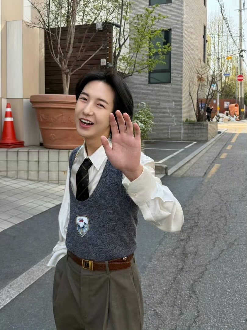 butch jeno ‼️ (.◜◡◝) RENJUN YEAR tweet media