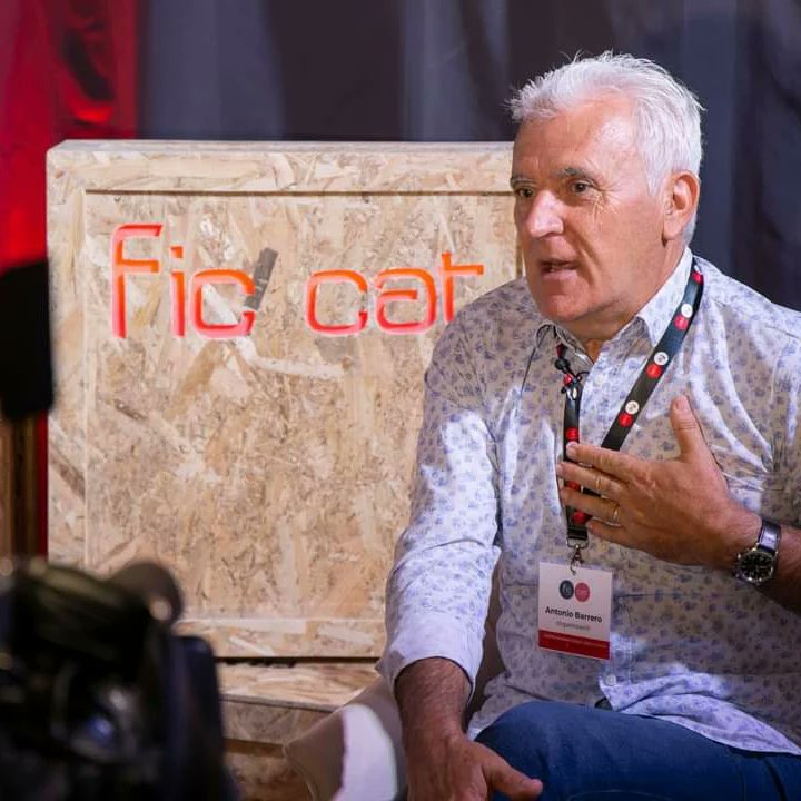 AulaMèdia tweet media