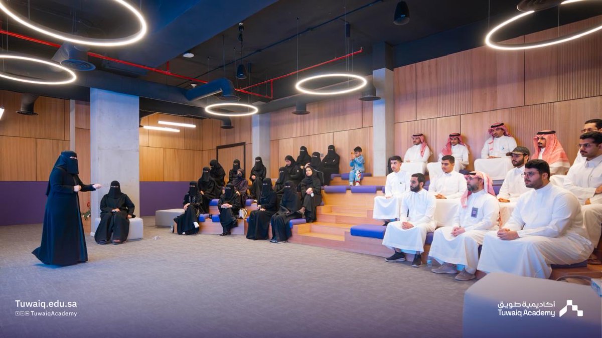 أكاديمية طويق tweet media