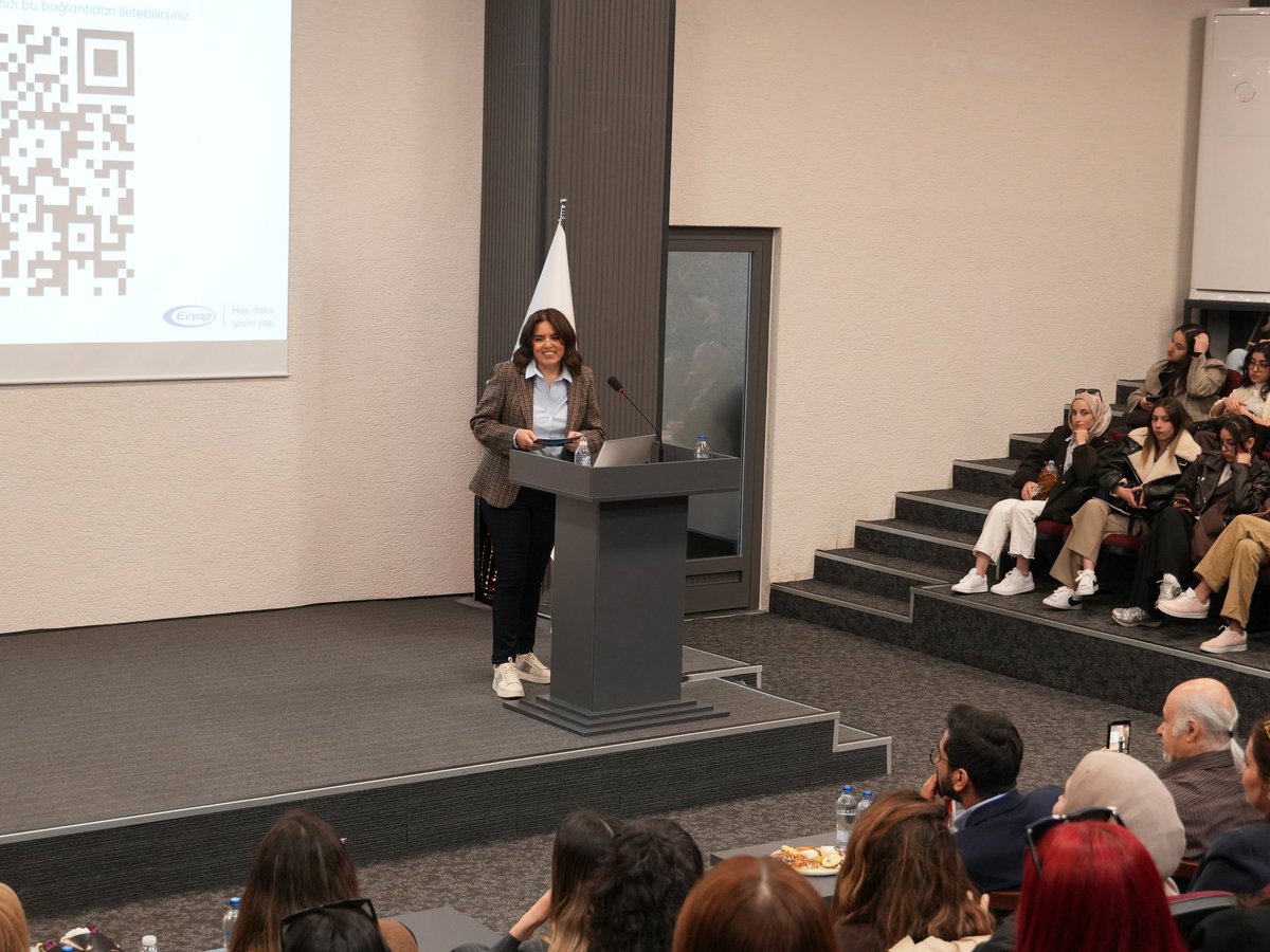 İstanbul Rumeli Üniversitesi tweet media