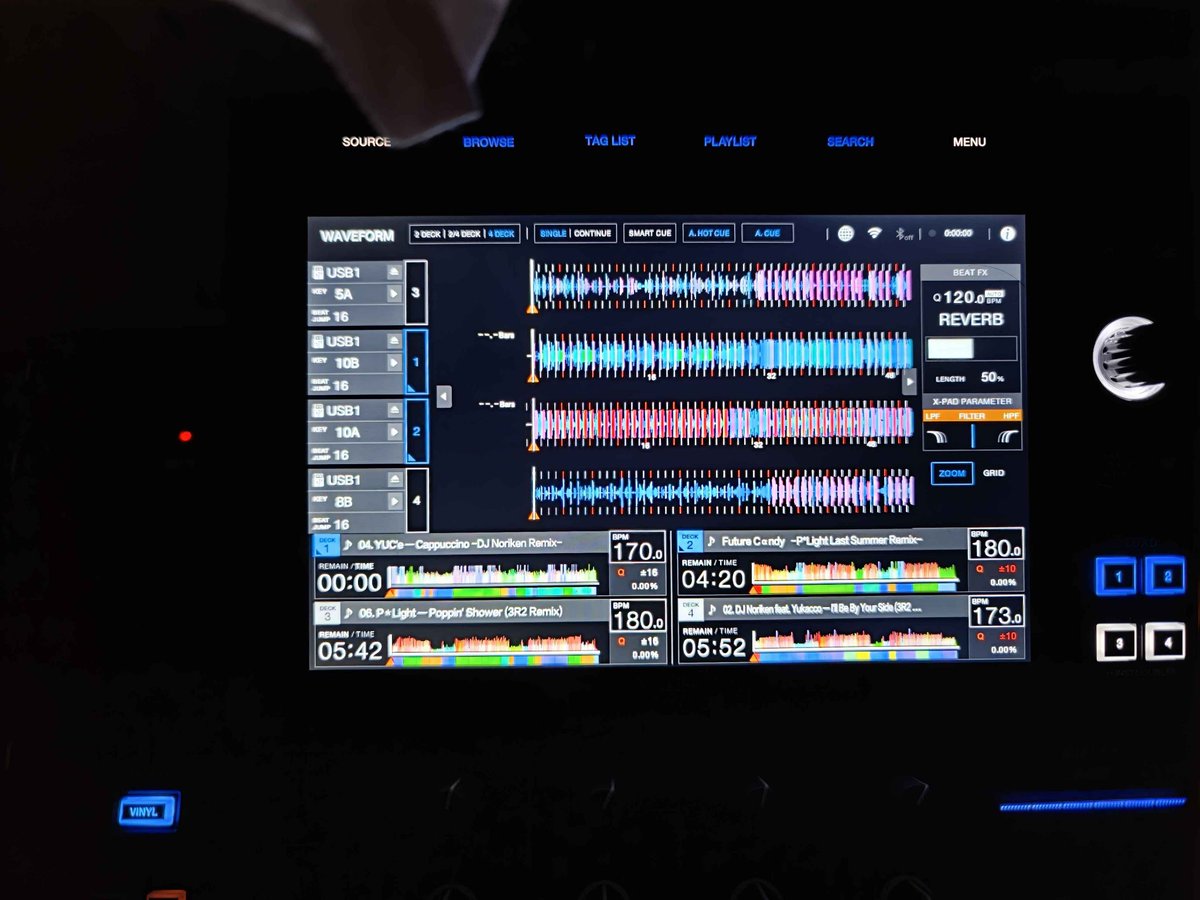 Moon Shuttle tweet media