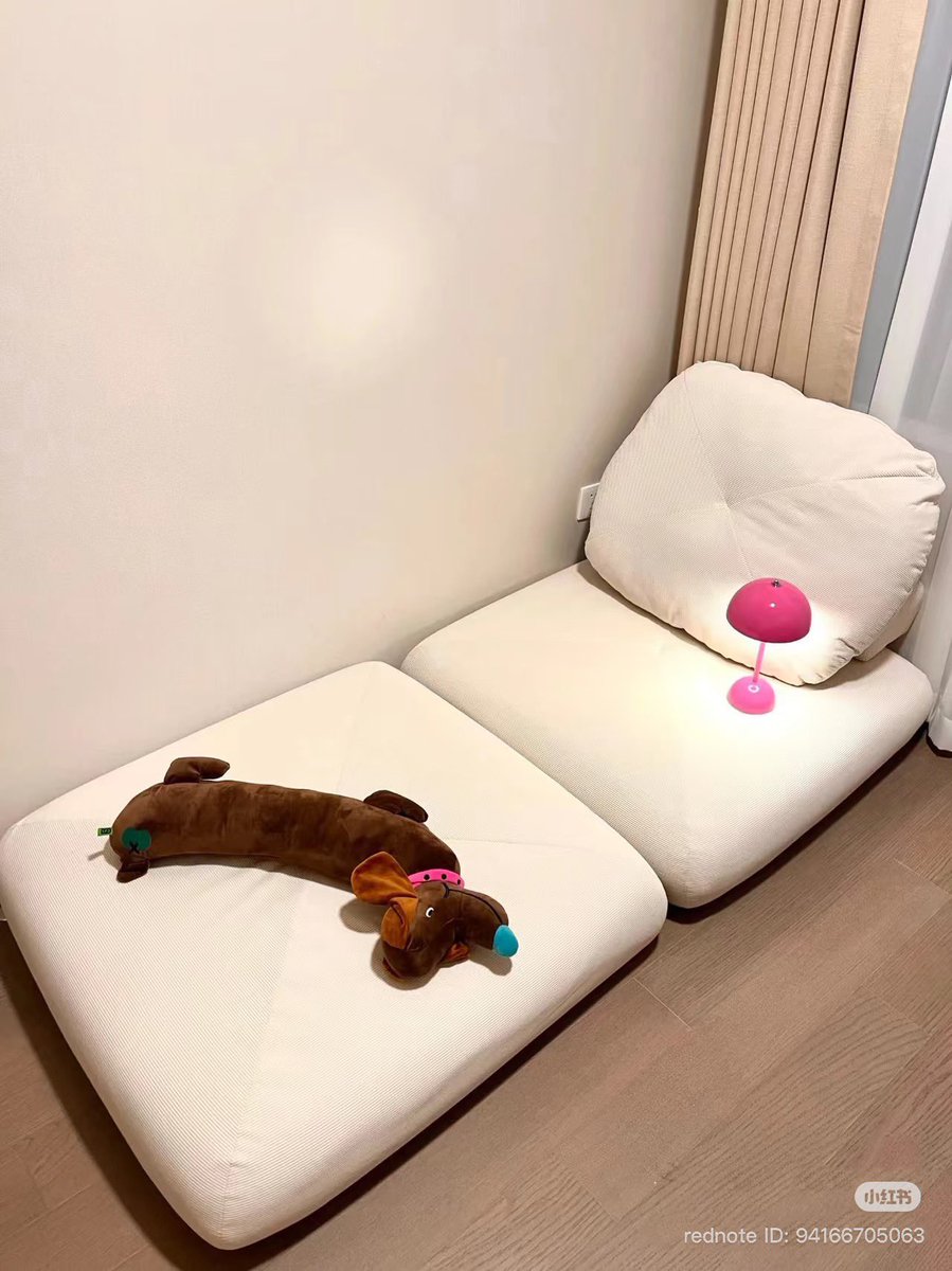 👚🪡 tweet media