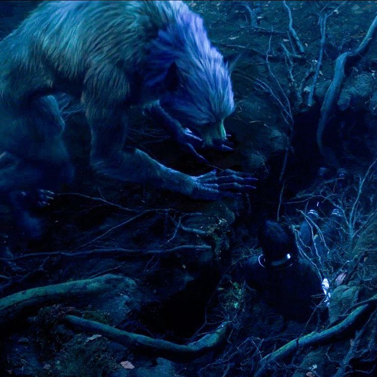 wensadms's tweet image. Enid’s paw being half the size of Wednesday’s legs 😭