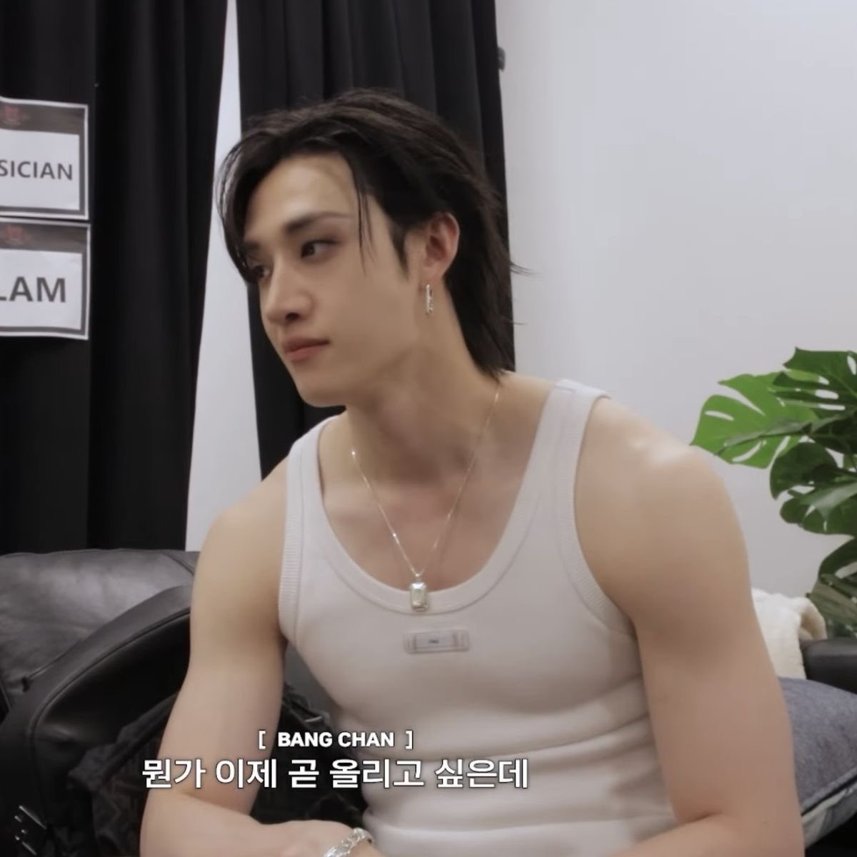 нуна ин зе билдинг tweet media