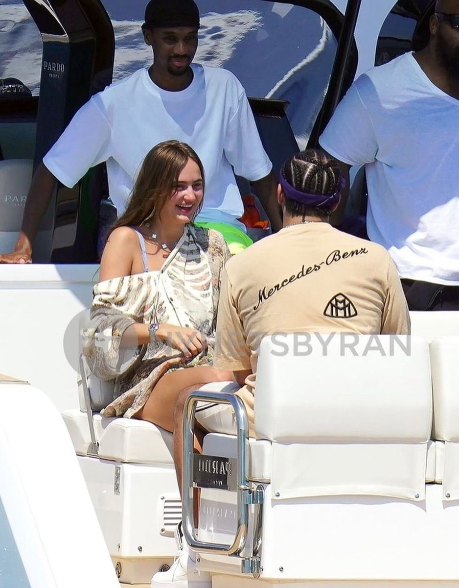 Li na🌸 tweet media