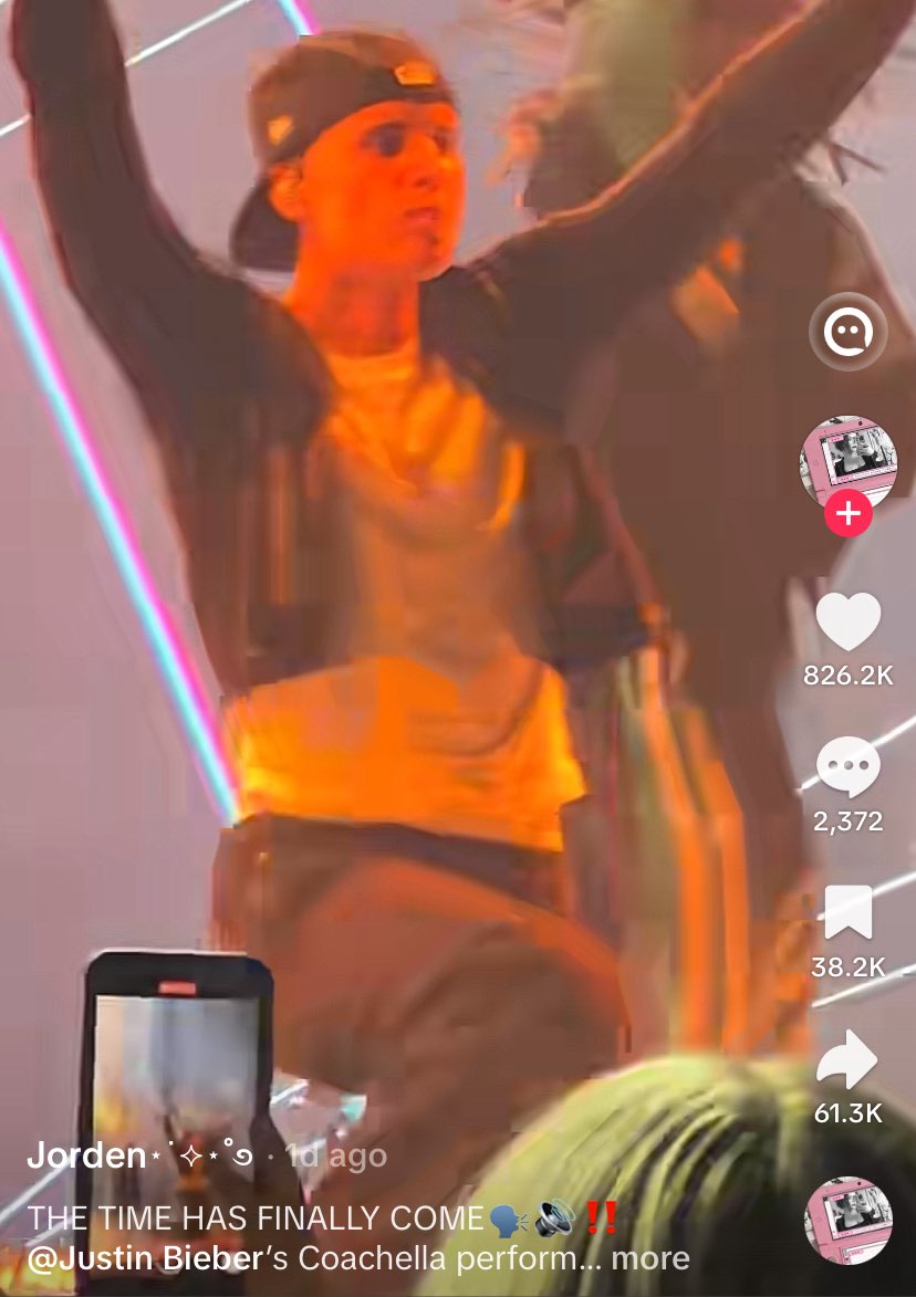 nance🧸 tweet media