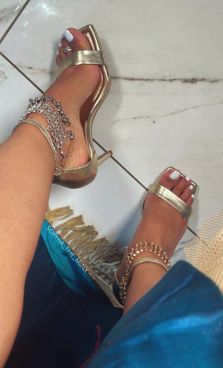 𝚂𝚘𝚙𝚑𝚒𝚊 𝚃𝚑𝚎 𝙼𝚒𝚗𝚡 tweet media