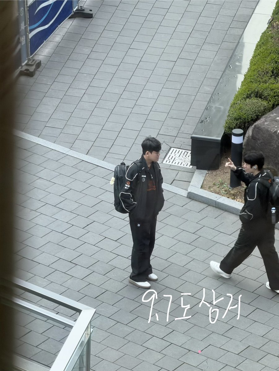 9.7도 상거 tweet media