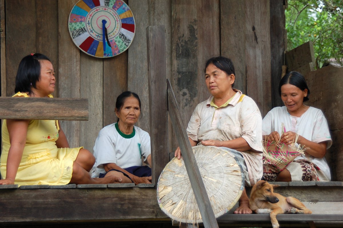 CIFOR_ICRAF_ID's tweet image. REDD+ di Kalimantan Timur menjadikan Indonesia pionir kompensasi karbon berbasis kinerja di tingkat provinsi

Namun, kesenjangan pengetahuan dan tantangan sosial masih jadi tantangan.

Simak selengkapnya: s.id/xse08

#REDD