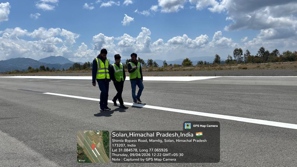 aaismlairport's tweet image. 🛫️ Shimla Airport conducts Joint Fortnightly Inspection &amp;amp; FOD Walk 📻. Ensuring runway safety &amp;amp; operational excellence! #ShimlaAirport #AviationSafety
@AAI_Official 
@MoCA_GoI