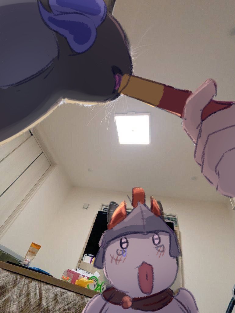 rockets necklace tweet media