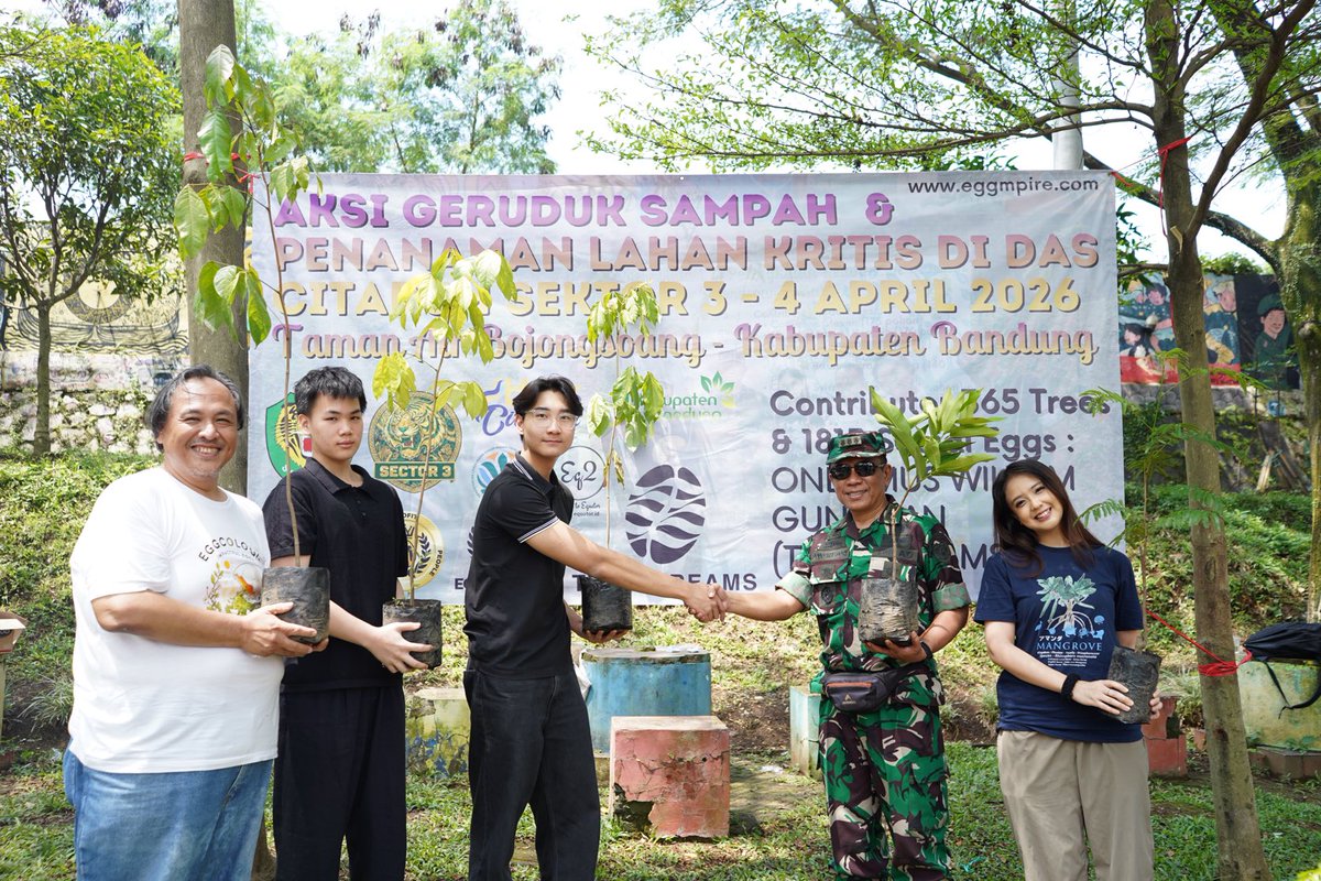 Eggmpire3P's tweet image. Yesterday's cleanup is now on the blockchain.

$EGGM Token = Climate action you can verify

100 EGGM = 🌳 1 tree + 🥚 eggs donated

No greenwashing. Just verifiable impact on-chain.
This is how Web3 meets real-world environmental action.
#Web3ForGood #ClimateAction #EGGMToken