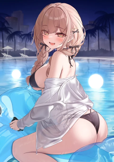 「この水着どうかな?少し大胆かもしれないけれど…」