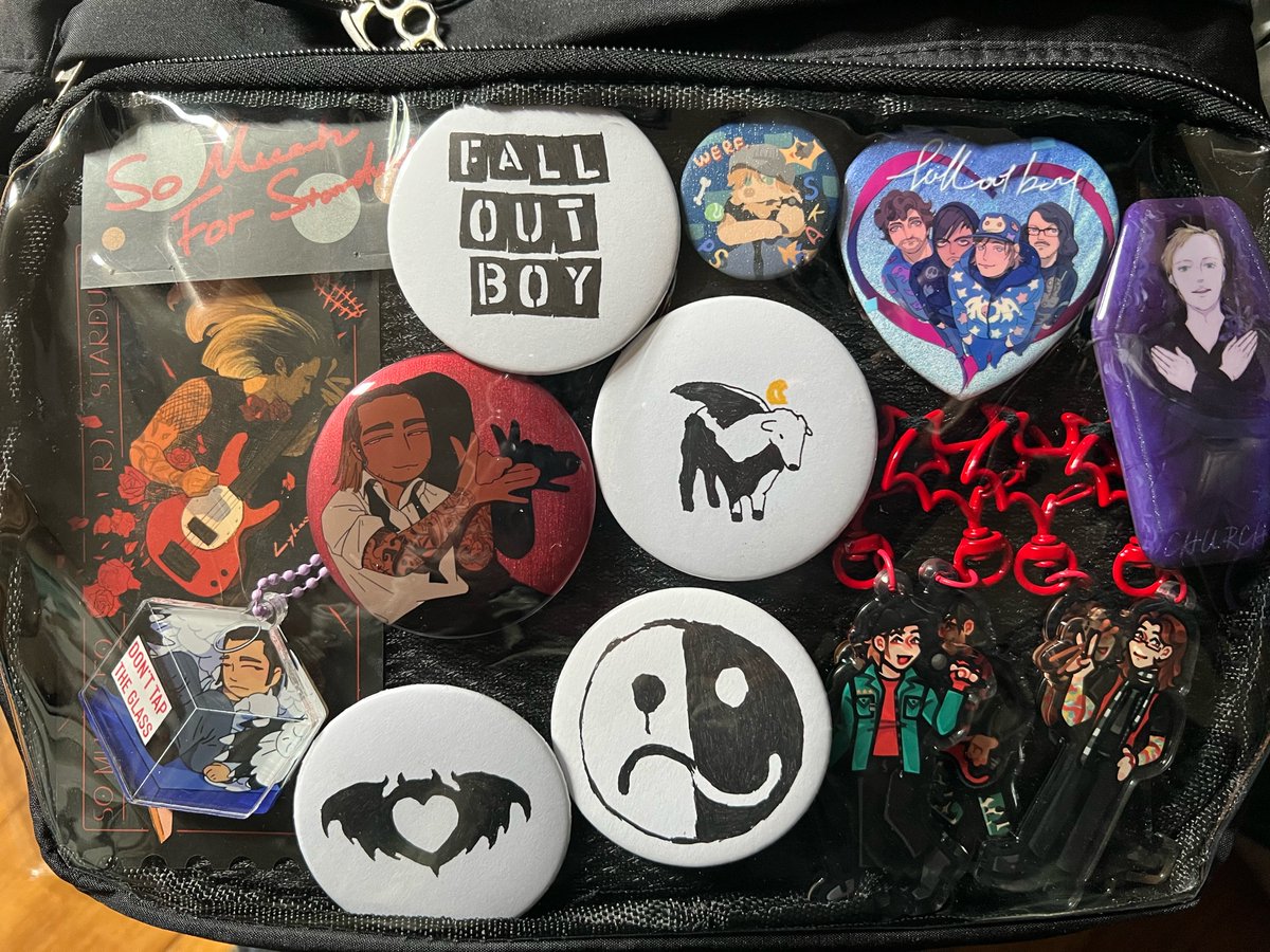 Writing Sleeper Hits 🖤🩶🤍💜 tweet media